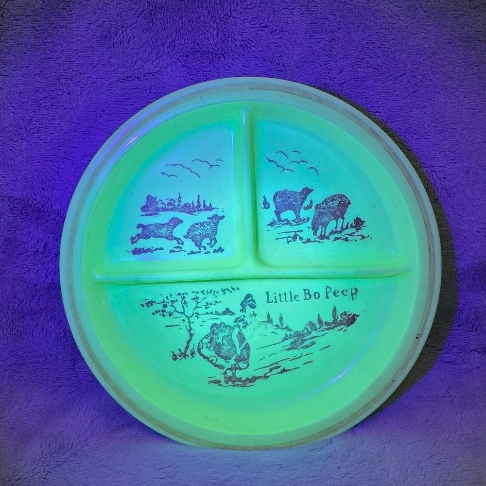 Vintage Vitrock Uranium Glass Little Bo Peep Divided Child Plate Red Transfer